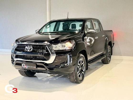 TOYOTA HILUX 2.8 D-4D TURBO DIESEL CD SRV 4X4 AUTOMÁTICO